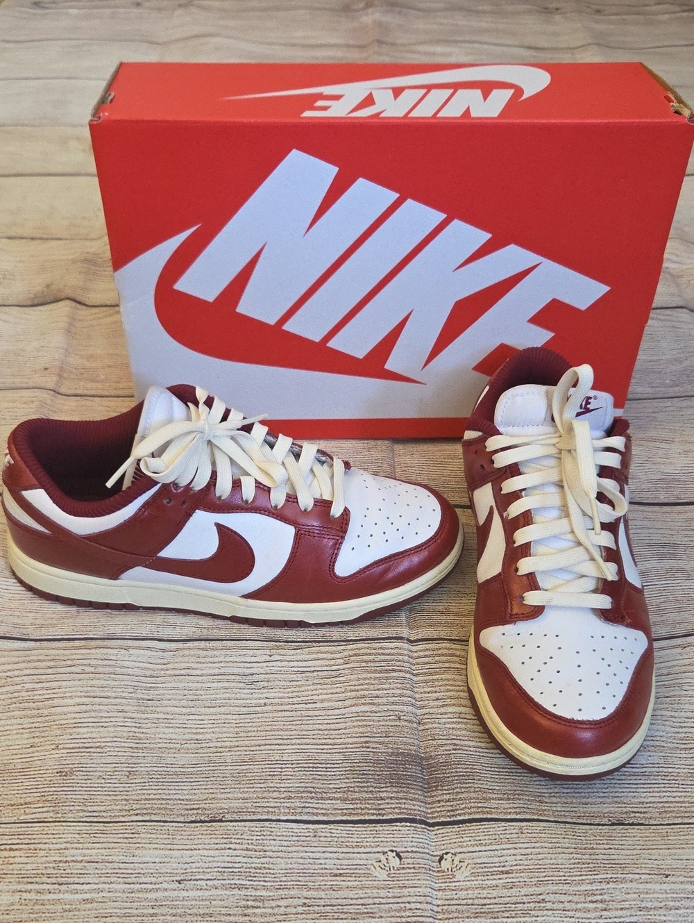 Nike Dunk Low Premium Womens 8.5 Red White Coconut Milk